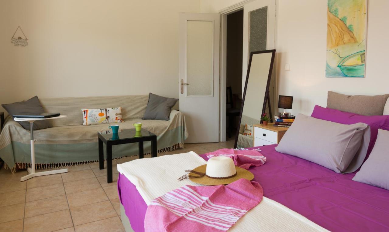 Straight To The Lake View Apartments Agios Nikolaos  Exterior photo