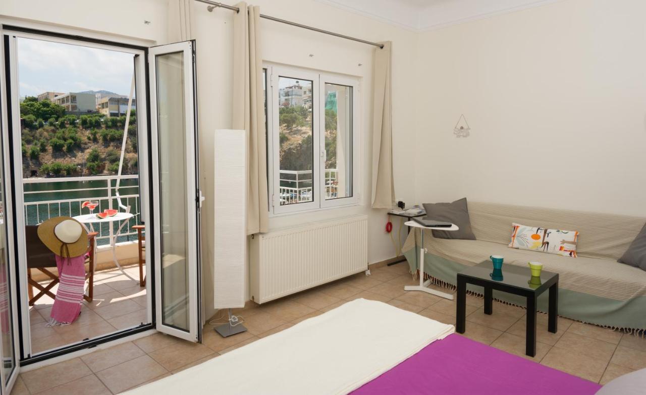 Straight To The Lake View Apartments Agios Nikolaos  Exterior photo